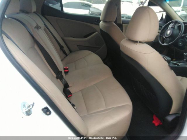 KNAGM4A74F5650495 KIA Optima Lx