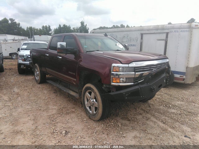 2016 1GC1KWE82GF177009 main image