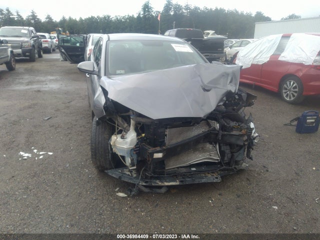 Hyundai ELANTRA SE 2019 5NPD74LF4KH450874 Image 4