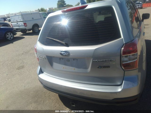 JF2SJAAC4GG551118 Subaru Forester 2.5i