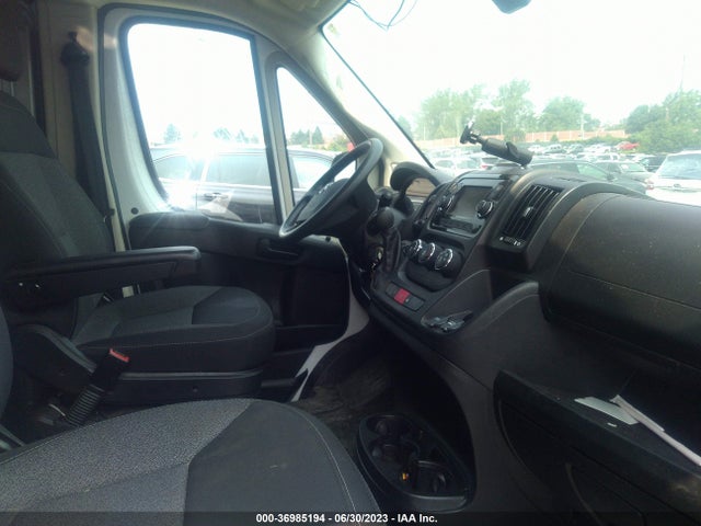 3C6TRVAG1KE532726 RAM Promaster Cargo Van