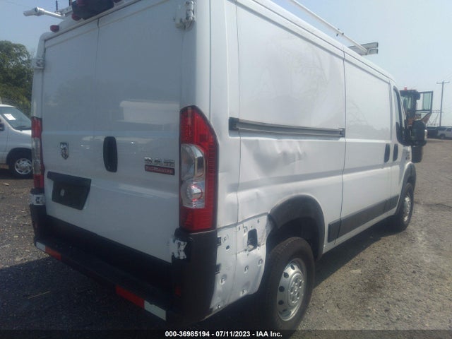 3C6TRVAG1KE532726 RAM Promaster Cargo Van