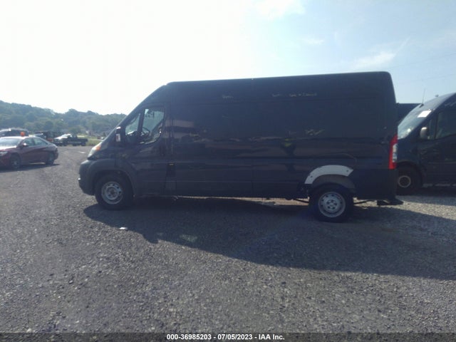 3C6TRVDG5JE161015 RAM Promaster Cargo Van