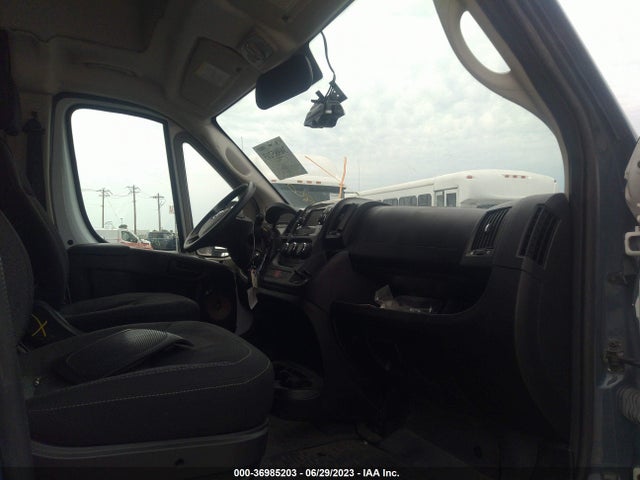 3C6TRVDG5JE161015 RAM Promaster Cargo Van