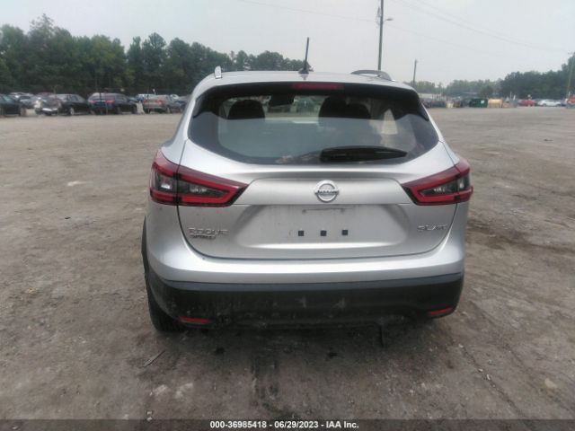 JN1BJ1CW2MW448368 Nissan Rogue Sport Sl