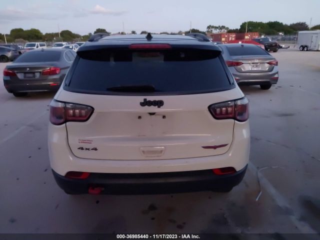 3C4NJDDB3LT184329 Jeep Compass Trailhawk