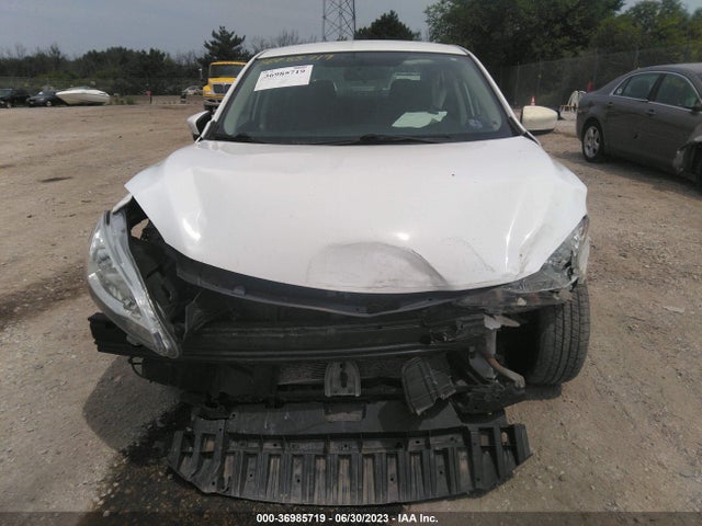 2015 NISSAN SENTRA SV VIN: 3N1AB7AP3FY299584