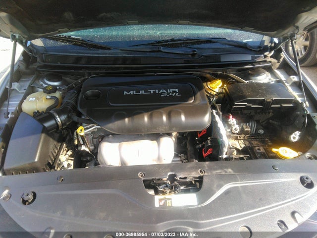 1C3CCCAB8GN164863 Chrysler 200 Limited