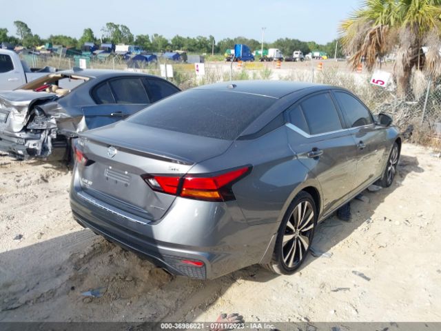 1N4AL4CVXNN300980 Nissan Altima 2.0 Sr