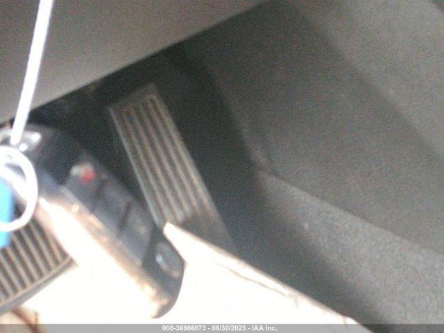 5XYPK4A58GG073745 KIA SORENTO SX