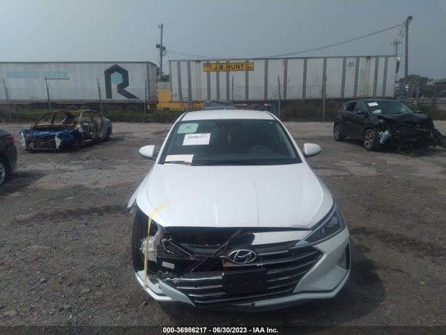 Hyundai ELANTRA SEL 2020 5NPD84LF1LH571909 Image 4