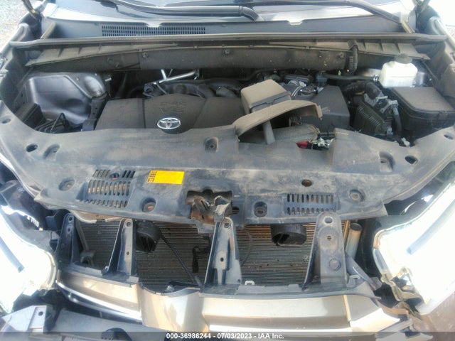 Toyota Highlander Xle 2019 5TDJZRFH2KS947729 Image 10