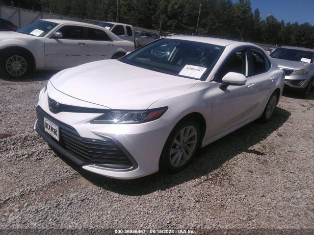 Toyota CAMRY LE 2021 4T1C11AK4MU612342 Image 2