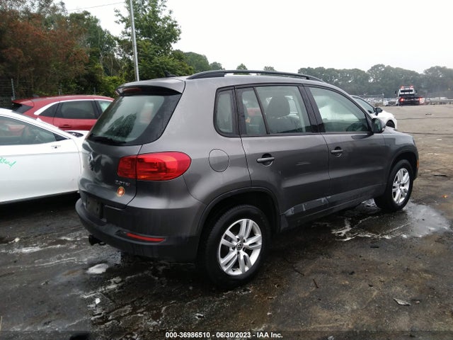 2015 VOLKSWAGEN TIGUAN S VIN: WVGAV7AX5FW613369