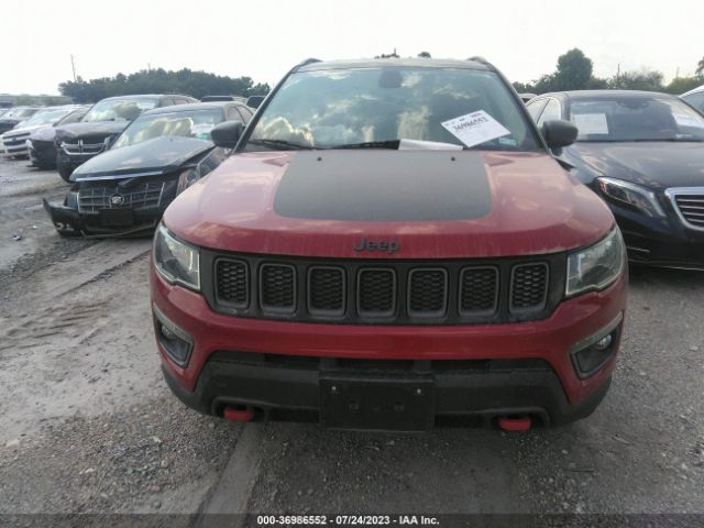 3C4NJDDB8KT671198 Jeep Compass Trailhawk