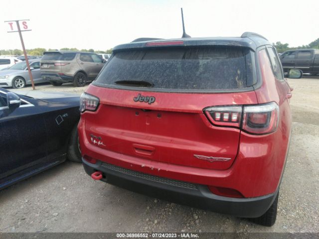 3C4NJDDB8KT671198 Jeep Compass Trailhawk