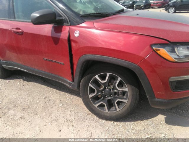 3C4NJDDB8KT671198 Jeep Compass Trailhawk