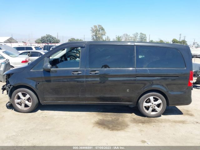 WD4PG2EE1J3406935 Mercedes-Benz METRIS PASSENGER VAN