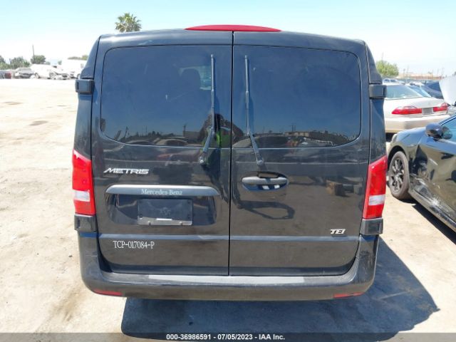 WD4PG2EE1J3406935 Mercedes-Benz METRIS PASSENGER VAN
