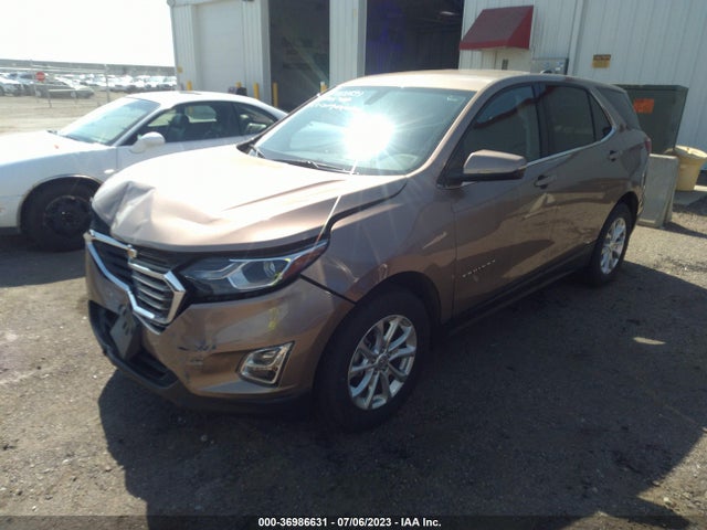 Chevrolet EQUINOX LT 2018 2GNAXSEV7J6214158 Image 2