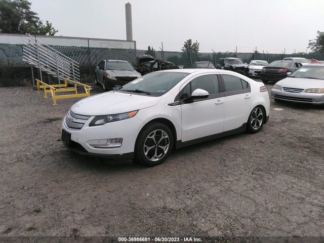 Chevrolet Volt 2015 1G1RB6E46FU110772 Image 2