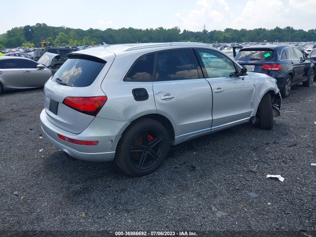 WA1LFAFP3EA086549 Audi Q5 Premium Plus