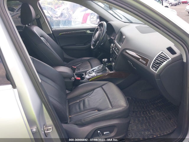 WA1LFAFP3EA086549 Audi Q5 Premium Plus