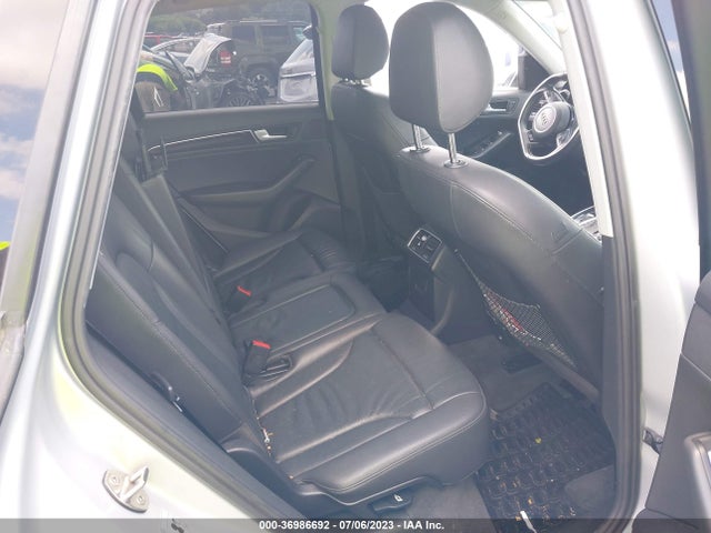 WA1LFAFP3EA086549 Audi Q5 Premium Plus