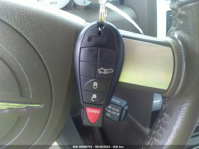 2008 CHRYSLER 300 TOURING VIN: 2C3KK53G78H203570