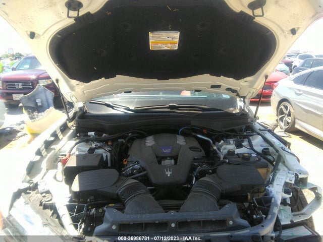 2021 Maserati Levante, VIN: ZN661YUA9MX376703