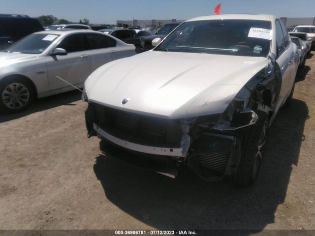 2021 Maserati Levante, VIN: ZN661YUA9MX376703