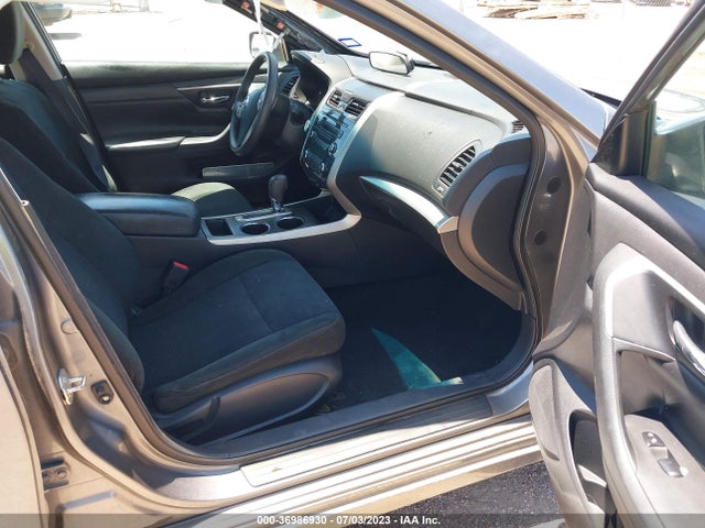 Nissan Altima 2.5 S 2015 1N4AL3APXFC572800 Image 12