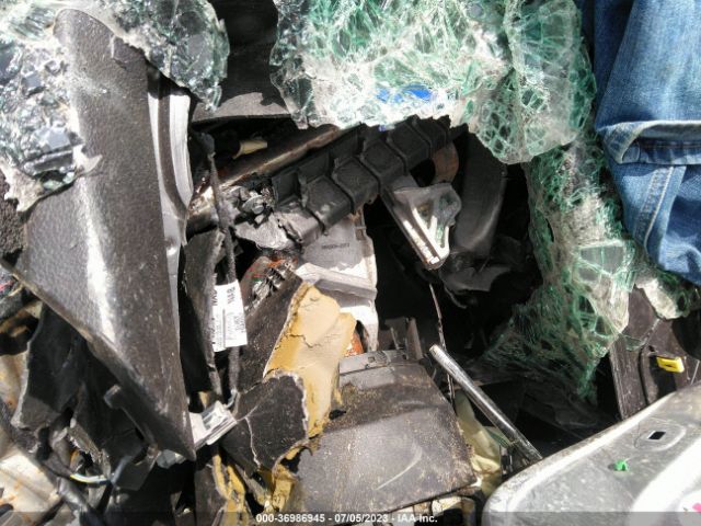 1FMCU9G96GUC12877 Ford ESCAPE SE