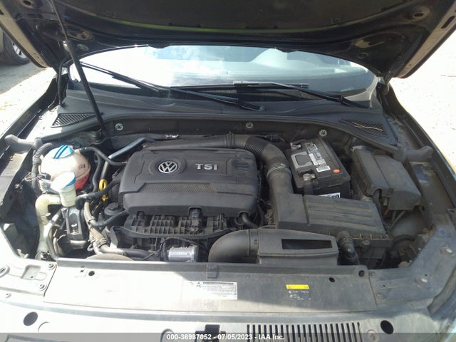 1VWAT7A32FC111151 Volkswagen Passat 1.8t Limited Edition
