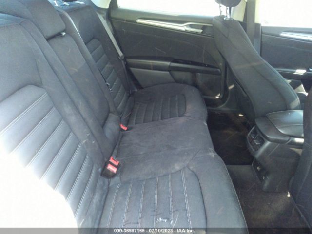 3FA6P0H79FR277137 Ford FUSION SE