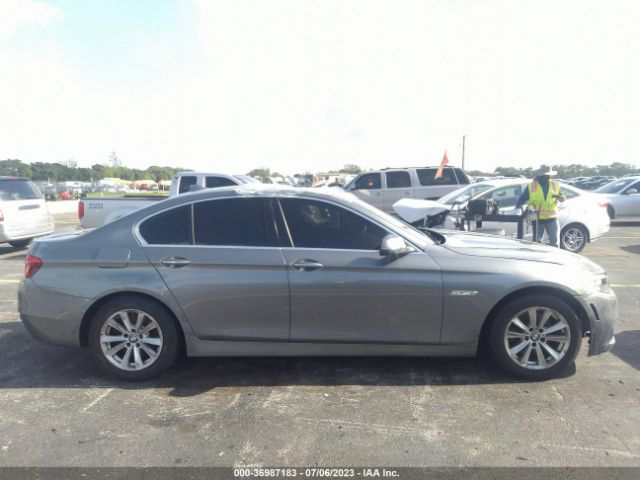 WBA5A5C54FD512835 BMW 5 Series 528i