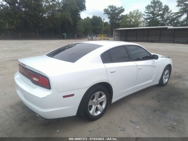 2C3CDXBG6EH280700 Dodge Charger Se
