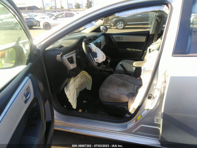 Toyota COROLLA LE 2016 5YFBURHE3GP567014 Image 11