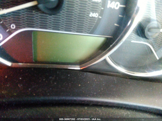 Toyota COROLLA LE 2016 5YFBURHE3GP567014 Image 13
