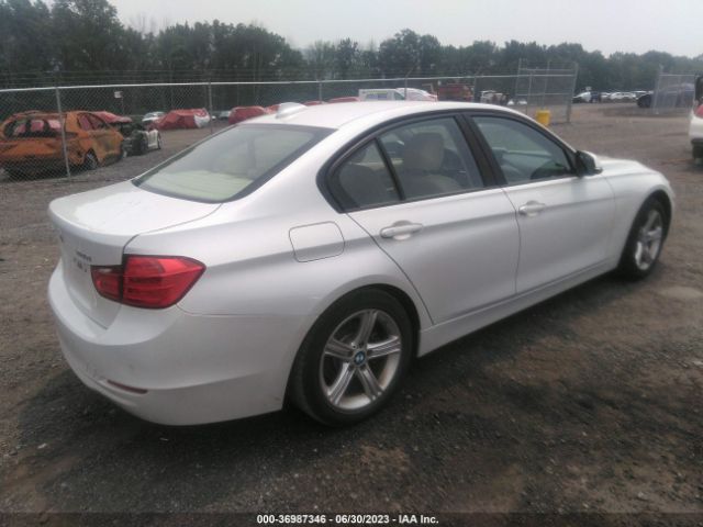 WBA3C3G50FNS75061 BMW 3 Series 320i Xdrive