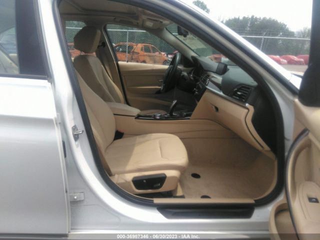 WBA3C3G50FNS75061 BMW 3 Series 320i Xdrive