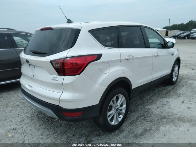 Ford ESCAPE SE 2019 1FMCU0GDXKUB46097 Image 4