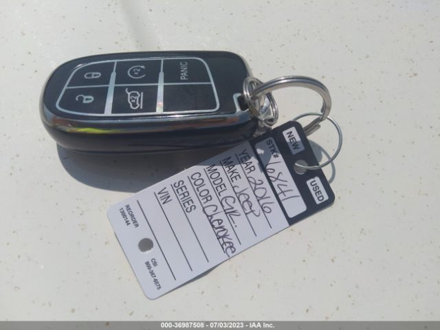 1C4RJFAG0GC357223 Jeep Grand Cherokee Laredo