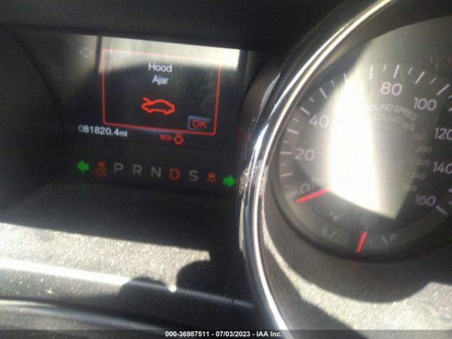 1FA6P8AM5F5318820 Ford Mustang V6
