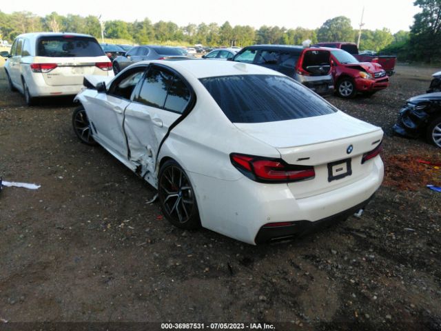 WBA13BK02MCG04822 BMW 5 Series M550i Xdrive