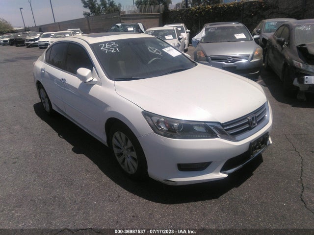 2014 1HGCR2F86EA102739 main image