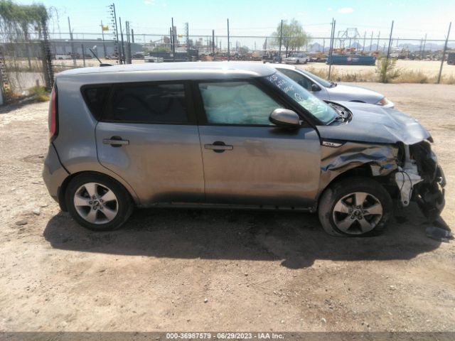 KNDJN2A22K7655711 KIA Soul Base
