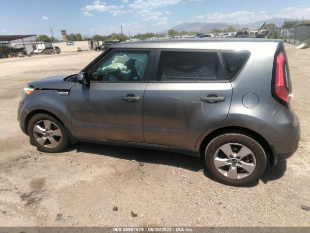 KNDJN2A22K7655711 KIA Soul Base