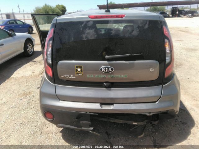 KNDJN2A22K7655711 KIA Soul Base