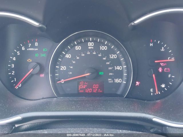 5XYKT3A64EG433570 KIA SORENTO LX